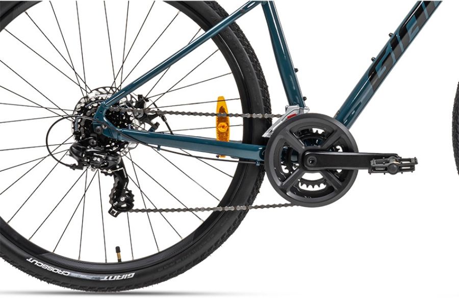 Xe đạp địa hình Giant Roam 4 D bản 2024 giảm giá 500K + KM 38 Bộ Truyền động Xe đạp địa Hình Giant Roam 4 D Bản 2024