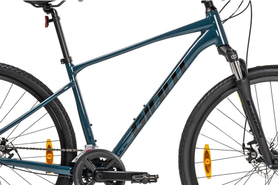 Xe đạp địa hình Giant Roam 4 D bản 2024 giảm giá 500K + KM 36 Khung Sườn Xe đạp địa Hình Giant Roam 4 D Bản 2024