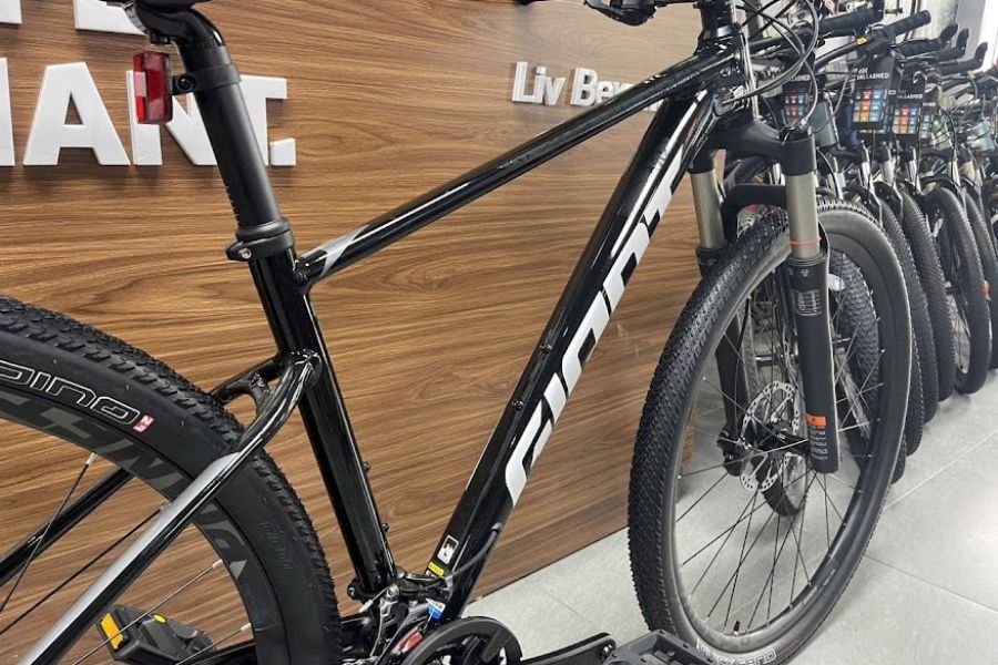 xe đạp địa hình Giant XTC 800 bản 2024 (loại bánh 27,5 và 29 inch) giảm giá 36 Khung Xe đạp địa Hình Giant Xtc 800 Bản 2024