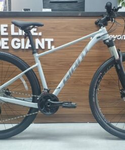 Xe đạp giant xtc 800 classic bản 2023 màu bạc