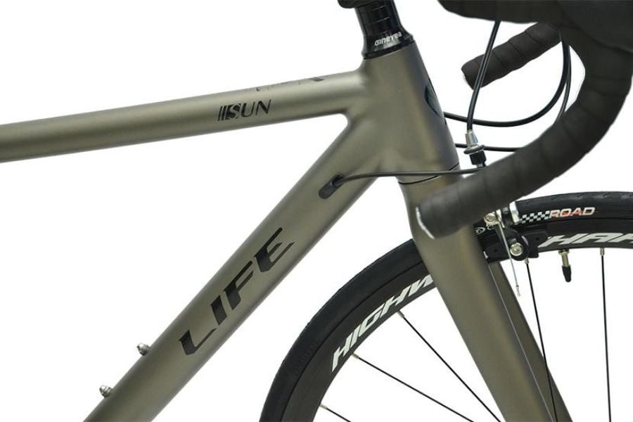 Xe đạp đua Life Sun giá rẻ, linh kiện Shimano Nhật 64 Khung không mối hàn Xe đạp đua life sun