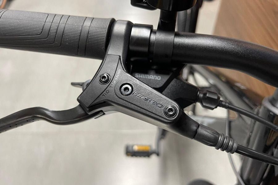 Xe đạp địa hình Giant ATX 24 D1 bản 2025 giảm giá 600K + KM 16 Tay lái Xe đạp giant ATX 24 D1 bản 2025