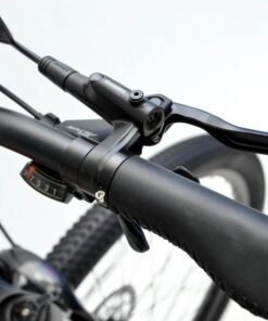 Tay Phanh, Tay đề Xe đạp Life Vic5