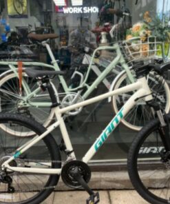 Xe đạp địa hình Giant ATX 660 bản 2025 giảm giá 1,4 triệu 22 xe đạp Giant ATX 660 bản 2025 màu trắng