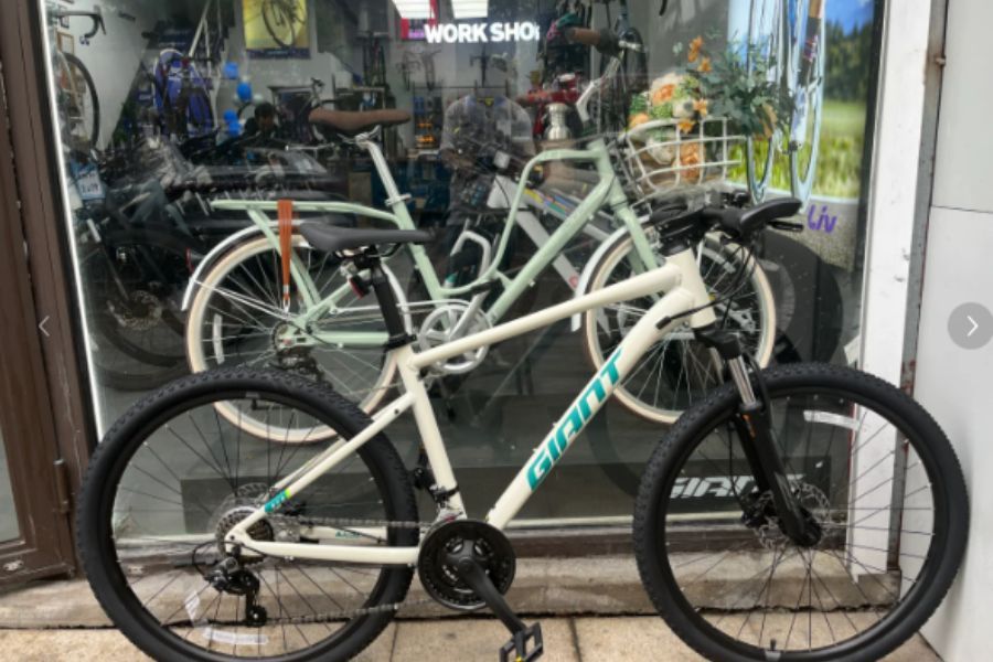 Xe đạp địa hình Giant ATX 660 bản 2025 giảm giá 1,4 triệu 30 xe đạp Giant ATX 660 bản 2025 màu trắng