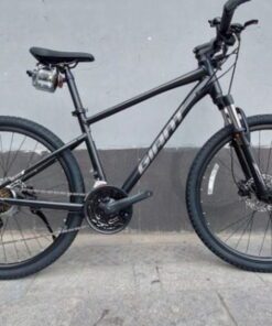 xe đạp Giant ATX 660 bản 2025 mày đen