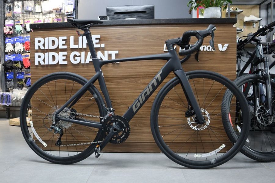 Xe đạp đua Road Bike Giant TCR LTD 2 bản 2025 giá tốt 23 Xe đạp đua Giant Pcr Ltd 2 Bản 2025 Màu đen