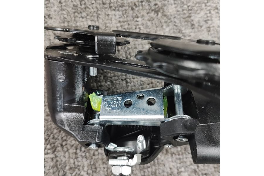 Củ đề sau (chuyển líp) Shimano RD A070 hàng xịn 10 Mã Củ đề Shimano A070