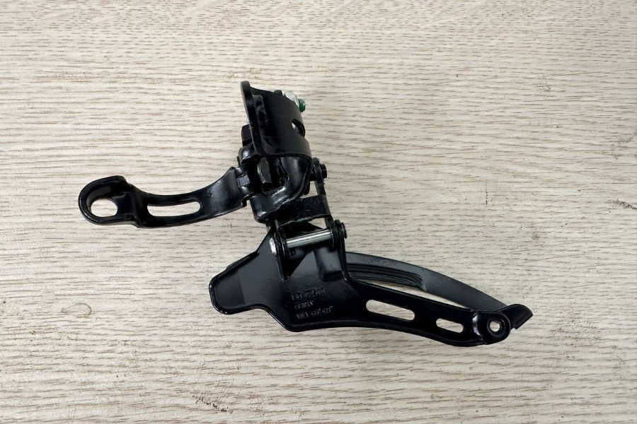 Củ đề trước (chuyển đĩa) Shimano FD TZ500 hàng xịn 10 Mặt Sau Củ đề Trước Shimano Fd Tz500