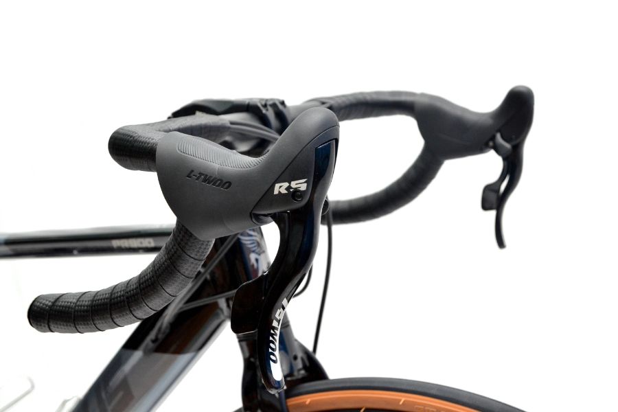 Xe đạp đua cối nổ Papylus PR900 giảm giá + quà tặng 81 Tay đề Xe đạp đua Papylus Pr900