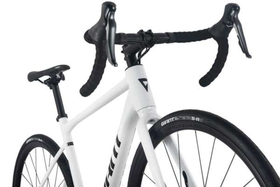 Xe đạp đua Giant SCR 2 bản 2025 giảm giá 1M + quà tặng 25 Ảnh Chụp Phía Trước Xe đạp Giant Scr 2 Bản 2025