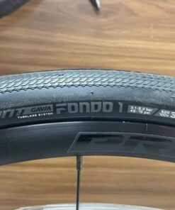 Lốp Xe đạp đua Giant Defy Adv 1 Bản 2024