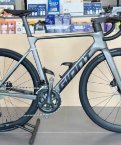 Xe đạp đua Giant Adv 3 Bản 2025 Màu Ghi Xám ảnh Thật
