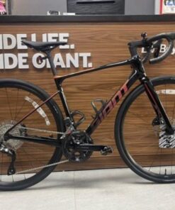 Xe đạp đua Giant Defy Adv 1 Bản 2024 Màu đen
