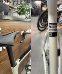 Yên Và ống đứng Xe đạp đua Giant Propel Adv 1 Bản 2025