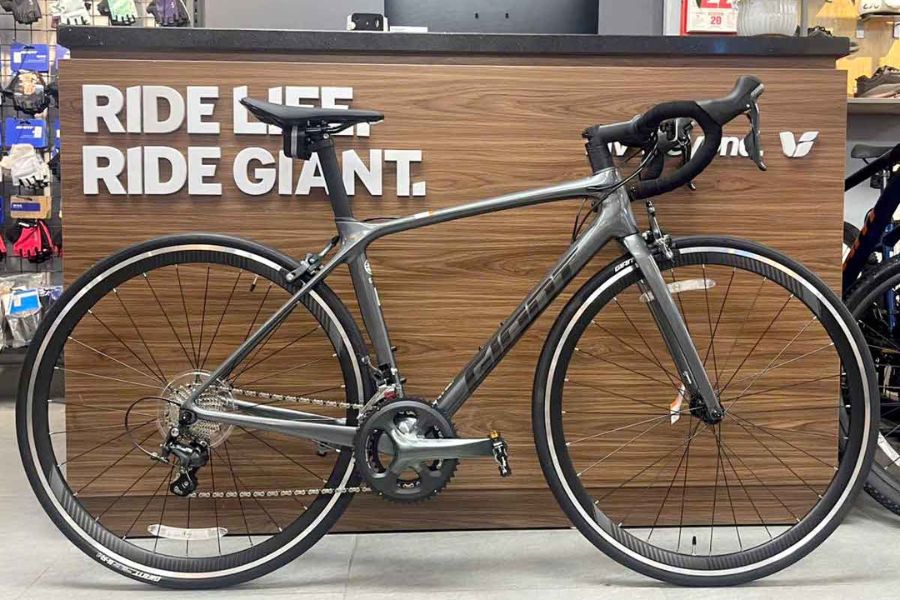 Xe đạp đua Giant TCR ADV 3-GC bản 2025 giảm 3M 20 Xe đạp Giant Tcr Adv 3-gc Bản 2025 Màu Ghi