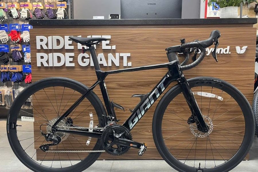 Xe đạp đua Giant ProPel ADV 2 bản 2025 giảm giá 5M + Km khủng 25 Xe đạp đua Giant Propel Adv 2 Bản 2025 Màu đen