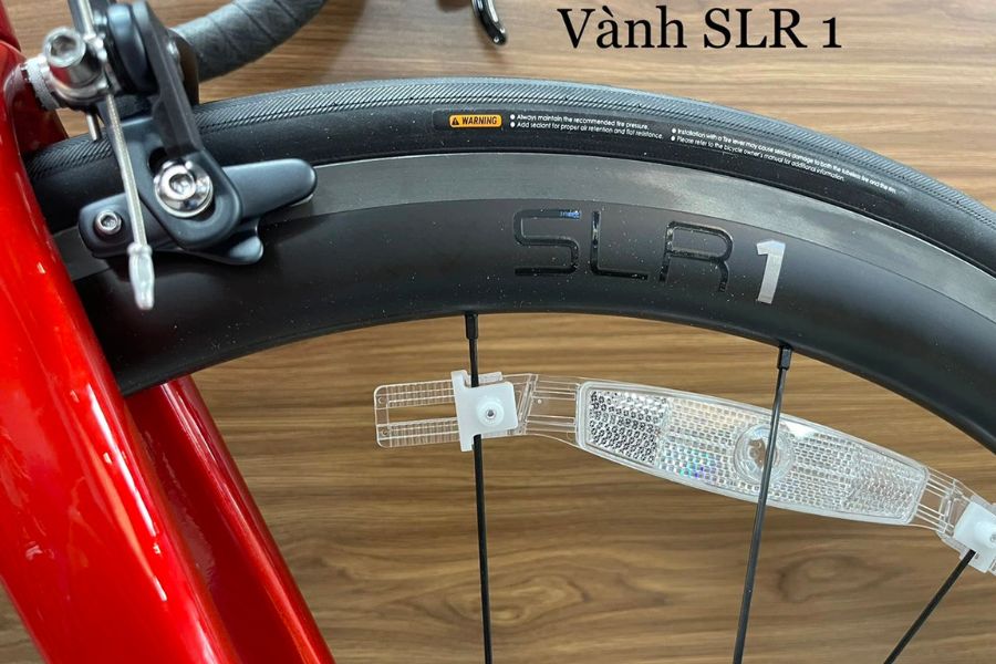 Xe đạp đua Giant TCR Adv SL 2-Kom bản 2022 giảm giá 2M 20 Lốp Và Vành Xe đạp đua Giant Tcr Adv Sl 2-kom Bản 2022