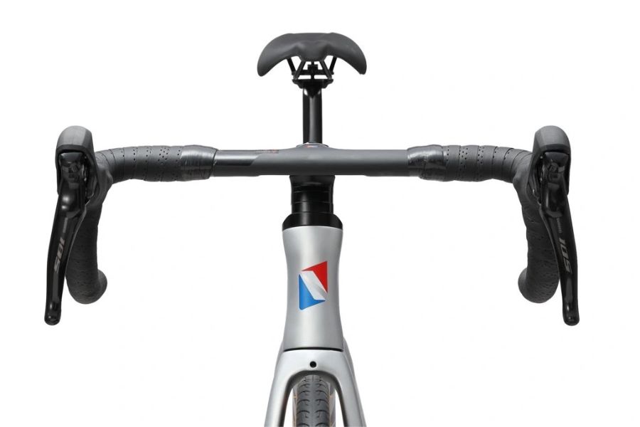 Xe đạp đua Nesto Lion giảm giá 2 triệu 36 Tay đề Xe đạp đua Nesto Lion