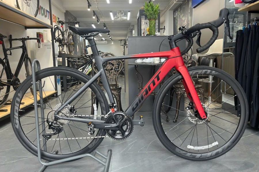 Xe đạp đua Giant Propel SL 1 D bản 2022 30 Xe đạp đua Giant Propel Sl 1 D Bản 2022 Màu đen đỏ