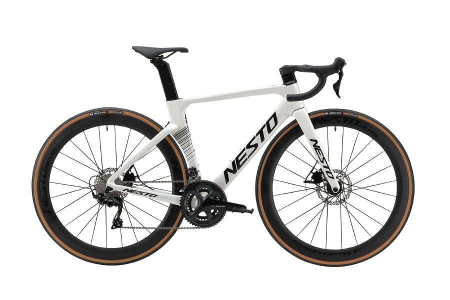 Xe đạp đua Nesto Lion giảm giá 2 triệu 32 Xe đạp đua Nesto Lion Màu Trắng