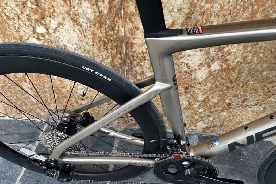 Xe đạp đua Nesto Ostrich giảm giá 3M 59 Bánh Sau Xe đạp đua Nesto Ostrich