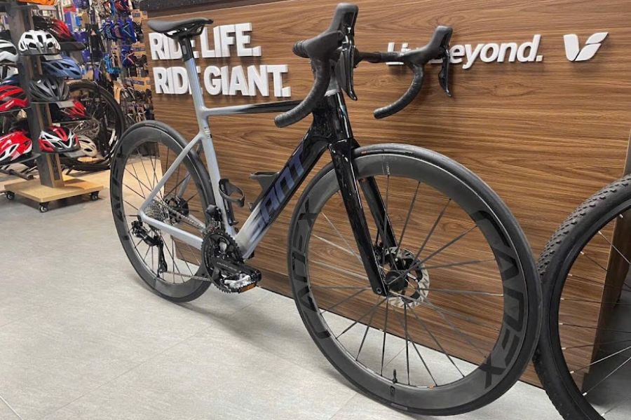 Xe đạp đua Giant Propel Adv SL 0 bản 2024 giảm giá + KM có trả góp 24 Xe đạp đua Giant Propel Adv Sl 0 Bản 2024 ảnh 1