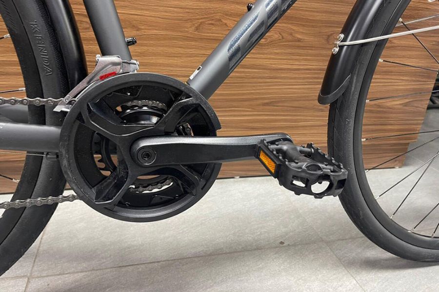 Xe đạp đường phố (Touring) Giant Escape 1 City bản 2024 giảm giá 900K 20 Củ đề Trước Và đùi đĩa Xe đạp đường Phố (touring) Giant Escape 1 City Bản 2024