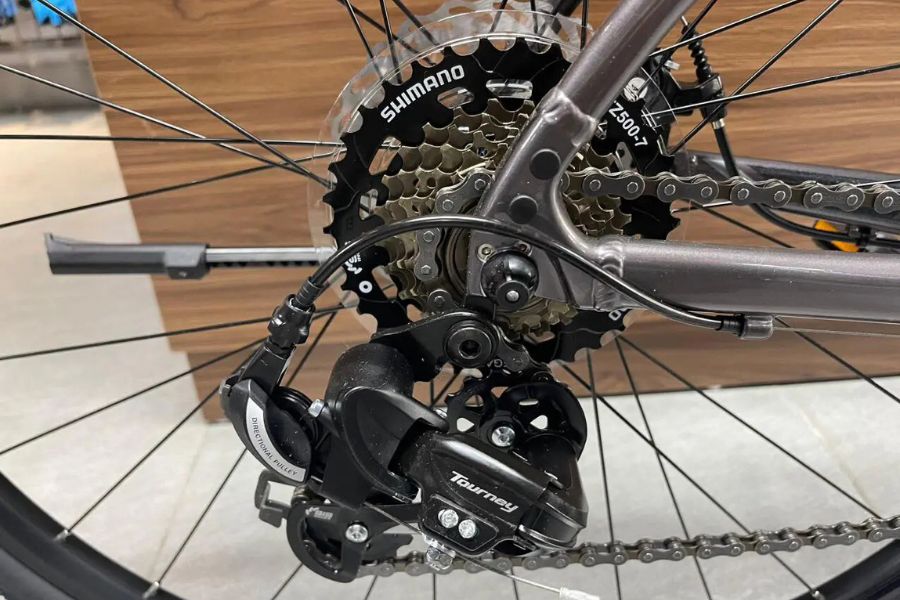 Xe đạp đường phố (Touring) Giant Escape 2 bản 2024 giảm giá 800K 25 Líp Và Củ đề Sau Xe đạp đường Phố (touring) Giant Escape 2 Bản 2024