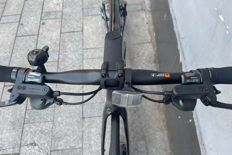 Xe đạp đường phố (Touring) Giant FCR 1 bản 2025 giảm giá 3M 21 Tay Lái Xe đạp đường Phố (touring) Giant Fcr 1 Bản 2025