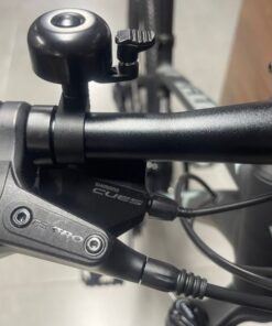 Xe đạp địa hình Giant ATX 860 bản 2024 KM + giảm giá 550K 24 Tay Phanh Dầu Và Tay đề Shimano Cues Xe đạp địa Hình Giant Atx 860 Bản 2024