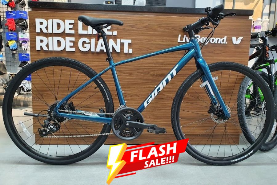 Xe đạp đường phố (Touring) Giant Escape 1 D bản 2022 giảm giá 2M 32 Xe đạp đường Phố Giant Escape 1 D Bản 2022 Màu Xanh