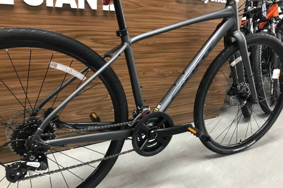 Xe đạp đường phố (Touring) Giant Escape 1 D GC bản 2024 giảm giá 880K 19 Xe đạp đường Phố (touring) Giant Escape 1 D Gc Bản 2024 ảnh 1