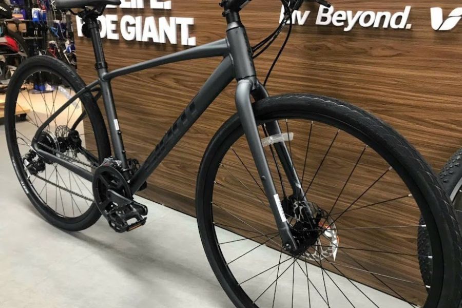 Xe đạp đường phố (Touring) Giant Escape 1 D GC bản 2024 giảm giá 880K 18 Xe đạp đường Phố (touring) Giant Escape 1 D Gc Bản 2024 ảnh 2