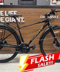 Xe đạp đường Phố (touring) Giant Escape 2 City D Bản 2024 Màu đen