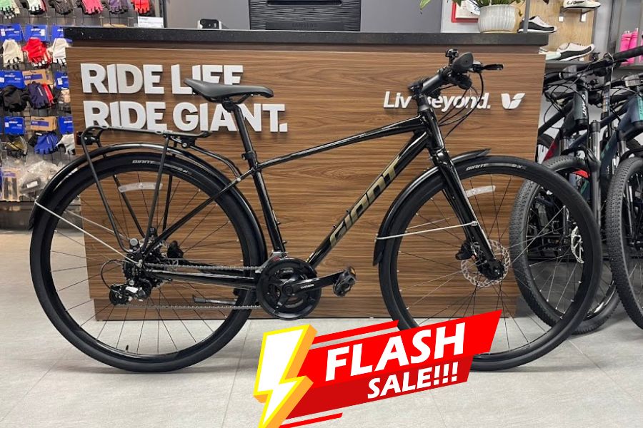 Xe đạp đường phố (Touring) Giant Escape 2 City D bản 2024 giảm giá 1M 29 Xe đạp đường Phố (touring) Giant Escape 2 City D Bản 2024 Màu đen