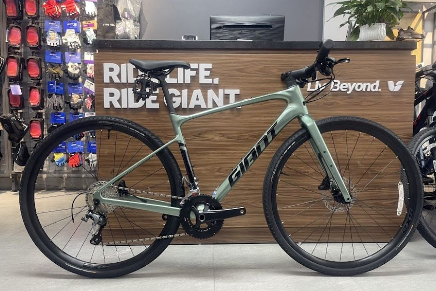 Xe đạp đường phố (Touring) Giant FastRoad AR ADV 2 bản 2023 giảm giá tốt 2M 27 Xe đạp đường Phố (touring) Giant Fastroad Ar Adv 2 Bản 2023 Màu Xanh