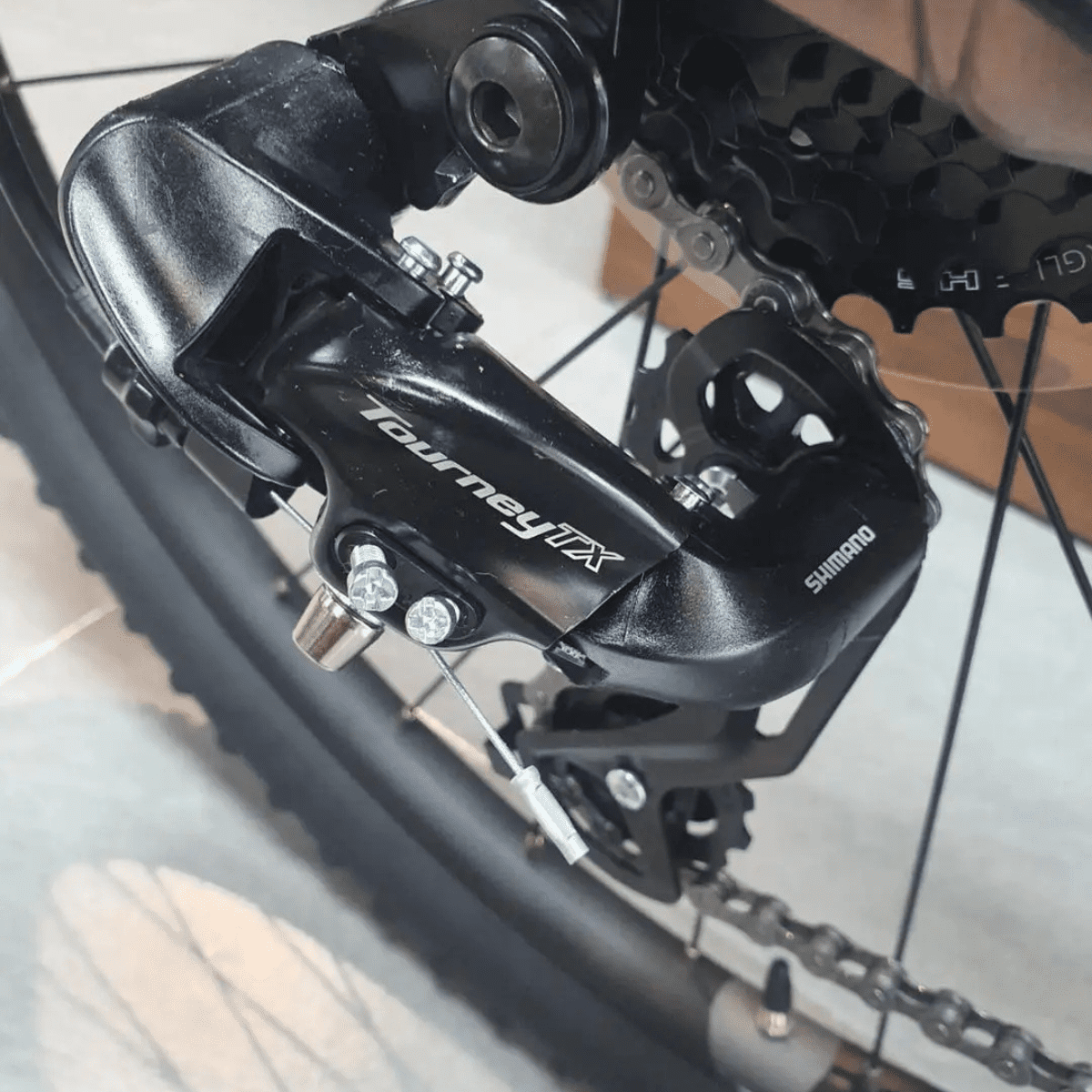 Xe đạp địa hình Giant ATX 810 bản 2023 giảm giá 2M + KM 42 Củ đề Sau Xe đạp địa Hình Giant Atx 810 Bản 2023