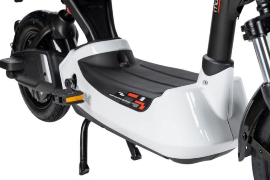 Xe đạp điện Giant L-GB133 54 Bàn đạp Xe điện Giant L-gb133