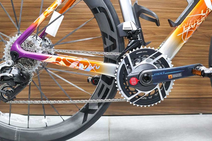 Xe đạp đua nữ Liv Enviliv Adv SL-Team bản 2025 giảm giá + KM 29 Bộ Truyền động Xe đạp đua Nữ Liv Enviliv Adv Sl-team Bản 2025