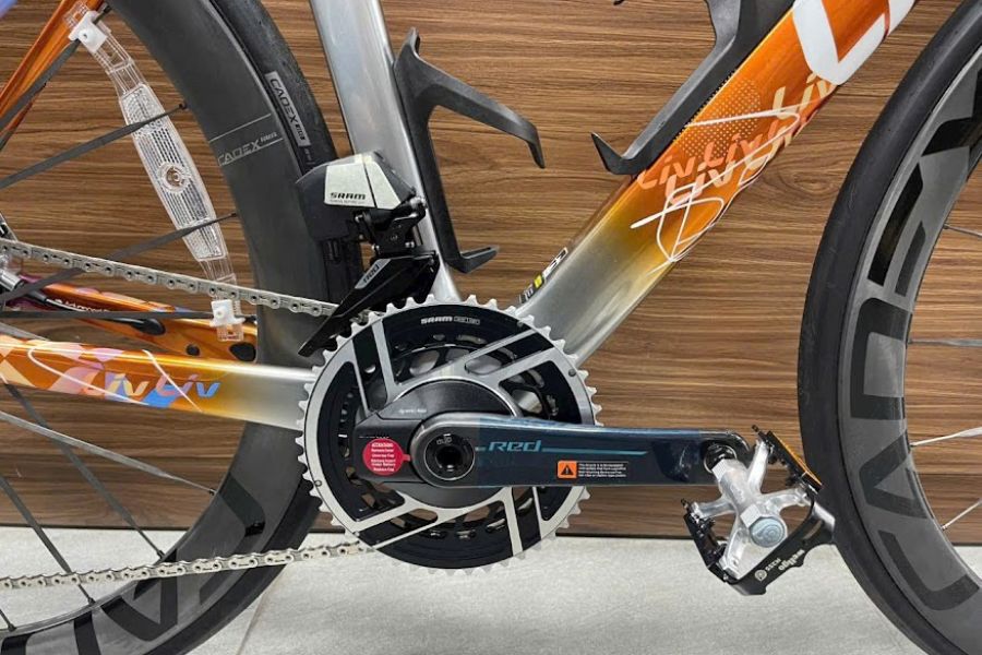 Xe đạp đua nữ Liv Enviliv Adv SL-Team bản 2025 giảm giá + KM 30 Đùi đĩa Và Củ đề Trước Sram Xe đạp đua Nữ Liv Enviliv Adv Sl-team Bản 2025