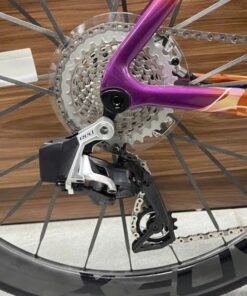 Xe đạp đua nữ Liv Enviliv Adv SL-Team bản 2025 giảm giá + KM 24 Líp Và Củ đề Sau Sram Xe đạp đua Nữ Liv Enviliv Adv Sl-team Bản 2025