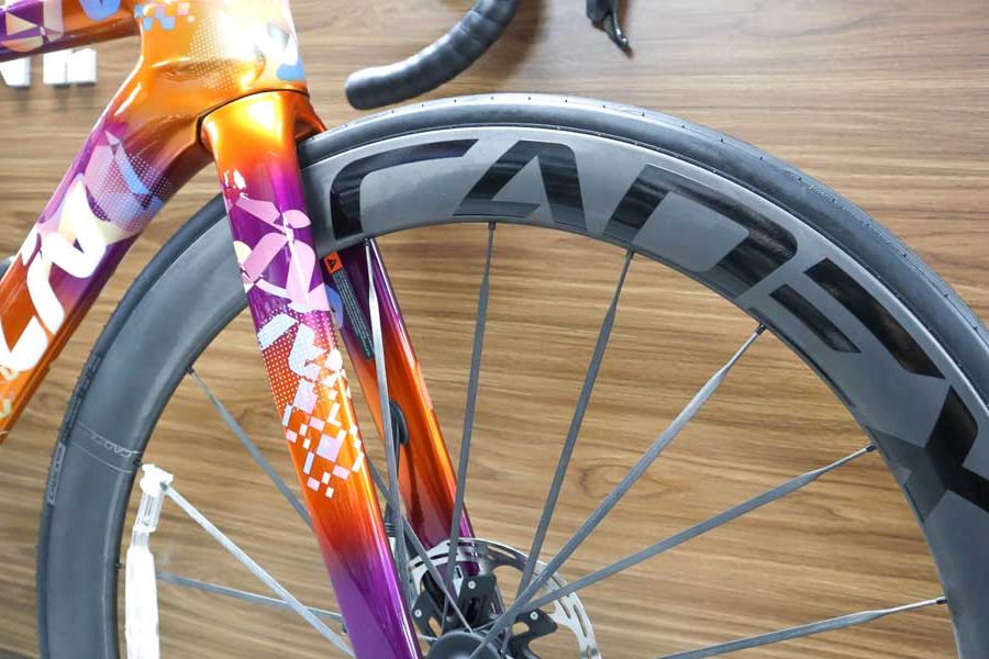 Xe đạp đua nữ Liv Enviliv Adv SL-Team bản 2025 giảm giá + KM 32 Phuộc Carbon Xe đạp đua Nữ Liv Enviliv Adv Sl-team Bản 2025