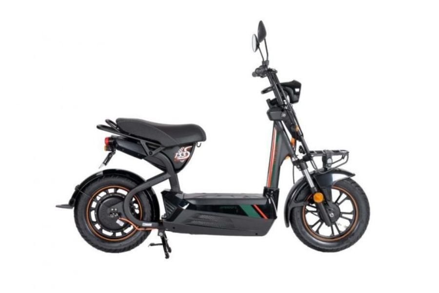 Xe đạp điện Giant Elem 133S (5 bình) bản 2022 37 Xe điện Giant Elem 133s (5 Bình) Bản 2022 Màu đen