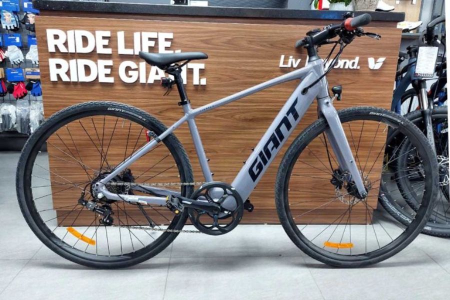 Xe điện trợ lực Giant Escape E+ bản 2024 (tay ga vặn) 40 Xe điện Trợ Lực Giant Escape E+ (tay Ga VẶn) Bản 2024 Màu Xám ảnh Thật