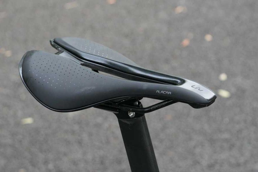 Xe đạp đua nữ Liv Enviliv Adv 1 bản 2025 giảm giá + KM 23 Yên Xe đạp đua Nữ Liv Enviliv Adv 1 Bản 2025