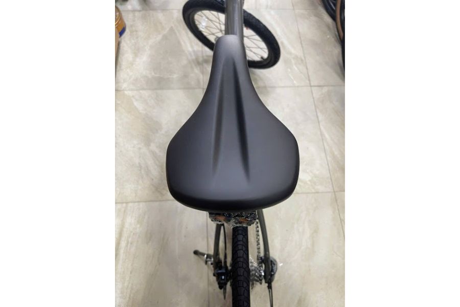 xe đạp gấp Giant Momentum iThink Expressway D1 bản 2025 25 Yên Ngồi Xe đạp đường Phố Momentum Ithink Expressway D1 Bản 2025