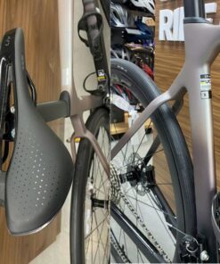 Xe đạp đua nữ Liv Enviliv Adv 3 bản 2025 giảm giá + quà tặng 29 Yên Và ống đứng Xe đạp đua Nữ Liv Enviliv Adv 3 Bản 2025