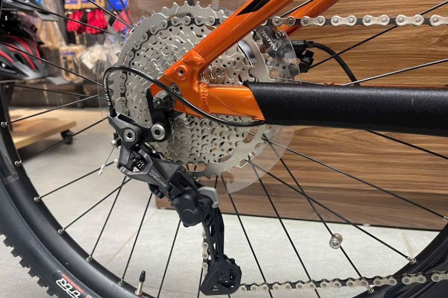 xe đạp điện Giant Stance E+ 2 21 Líp Xe điện Giant Stance E 2