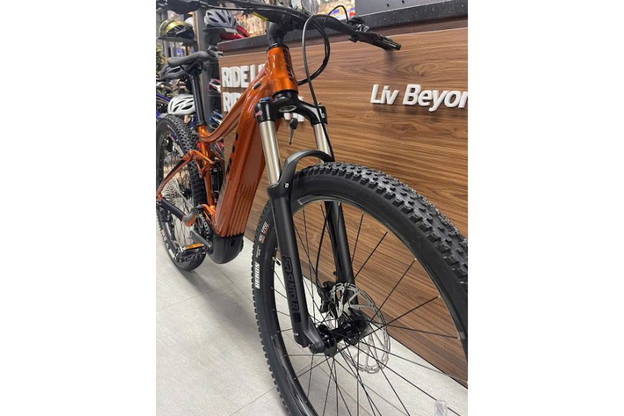 xe đạp điện Giant Stance E+ 2 20 Phuộc Xe điện Giant Stance E 2